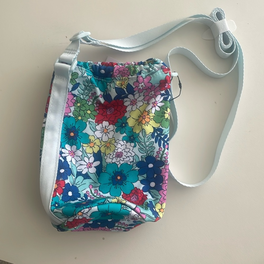Vera Bradley Water Bottle Crossbody in Far Out Floral -NWT